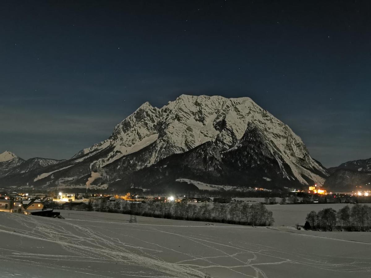 Nina'S Appartement Bad Mitterndorf Bagian luar foto